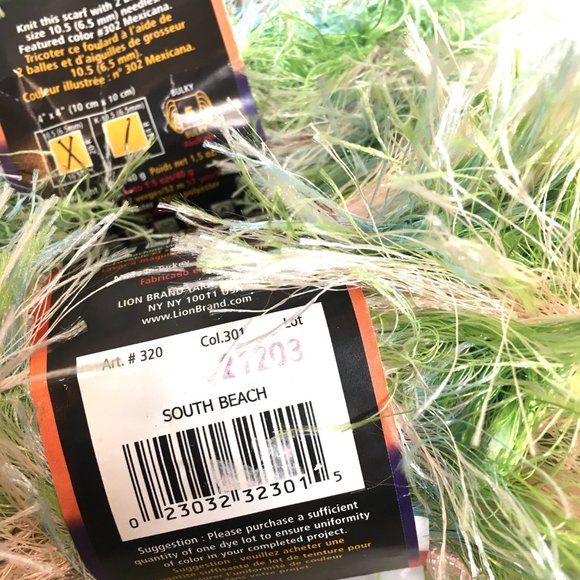 South Beach Eyelash Yarn Fun Fur Lion Brand Yarn Bundle of 3 - Picture 6 of 6